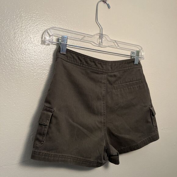 DR.SEUSS Seusswear Vintage 90s Green Eggs & Ham Embroidered Shorts- 10/12 - Picture 8 of 9